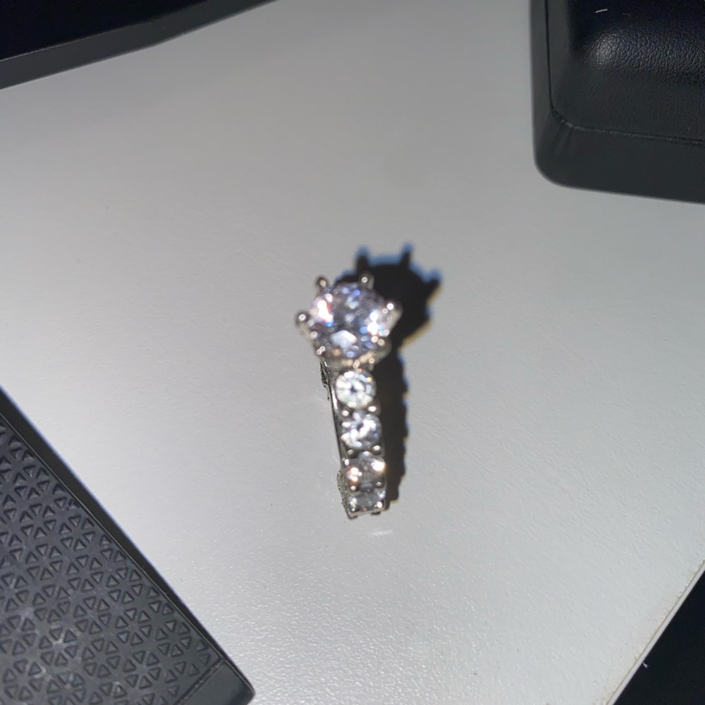 925 silver halo diamond ring